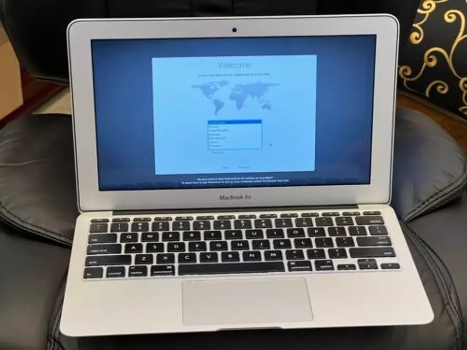 💻Macbook Air Early 2014💻