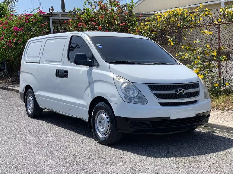 Corotos | Hyundai H1 Carga Diesel 2010