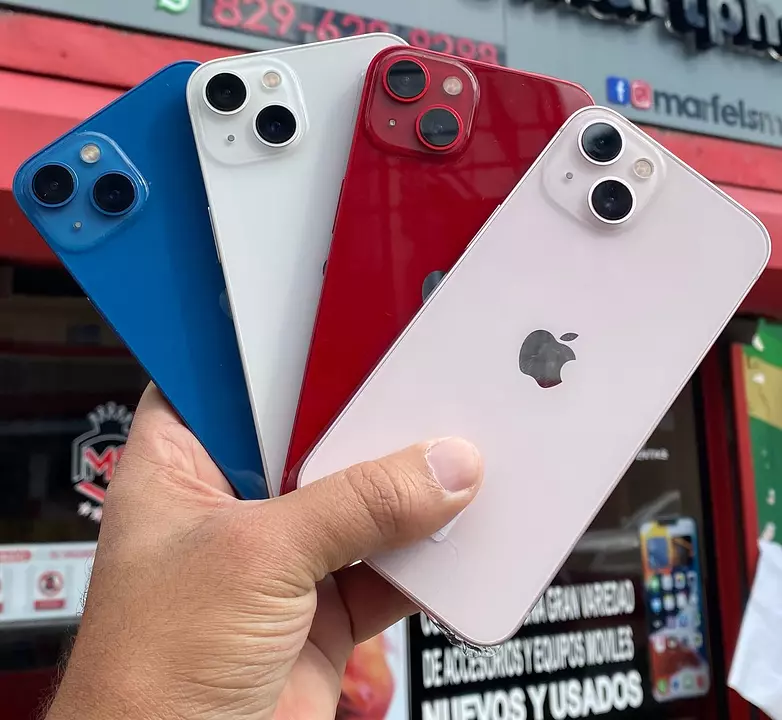 Corotos  iPhone 13 128GB Nuevos, Desbloqueado, Garantía Apple, RD$ 37,500  NEG/TIENDA