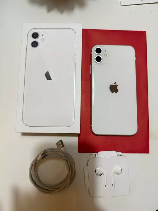 Corotos  Vendo iPhone 11 128GB Blanco Nuevo. Desbloqueado, Clean imei, RD$  22,995 NEG