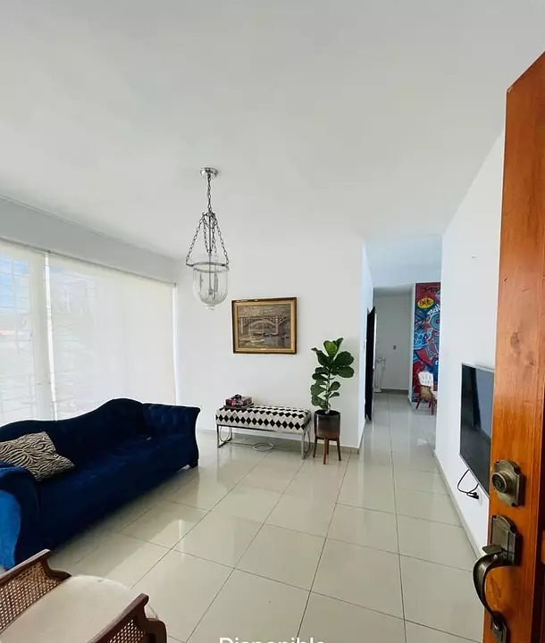 Apartamento con Linea Blanca Incluida