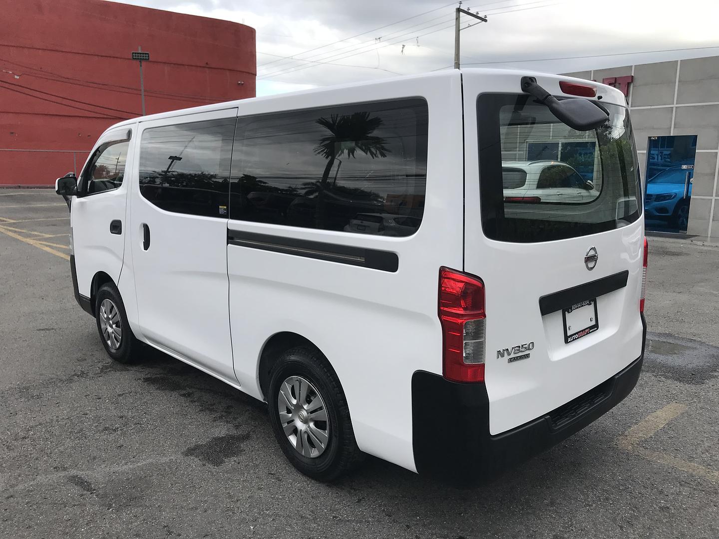 Nissan caravan nv350 характеристики