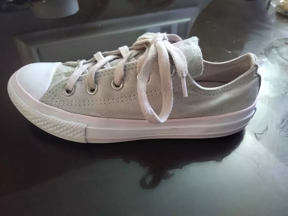 Corotos Converse Ni a size 32