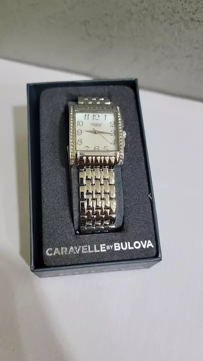 Caravelle by 2025 bulova mujer