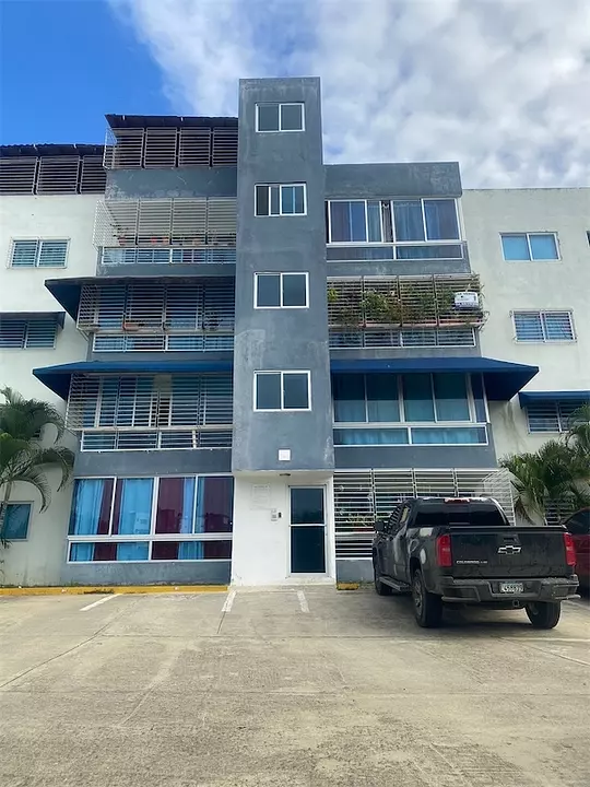 Corotos Apartamento en Venta Santo Domingo Norte, Residencial San