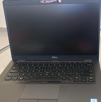 computadoras y laptops - Laptop Dell Latitude 5400 i5 8tva gen.