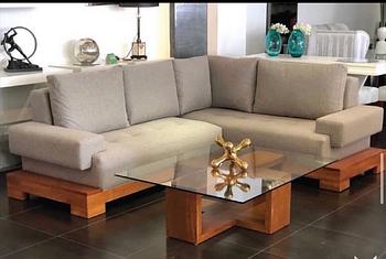 muebles y colchones - Vendo hermoso mueble de Madeira.