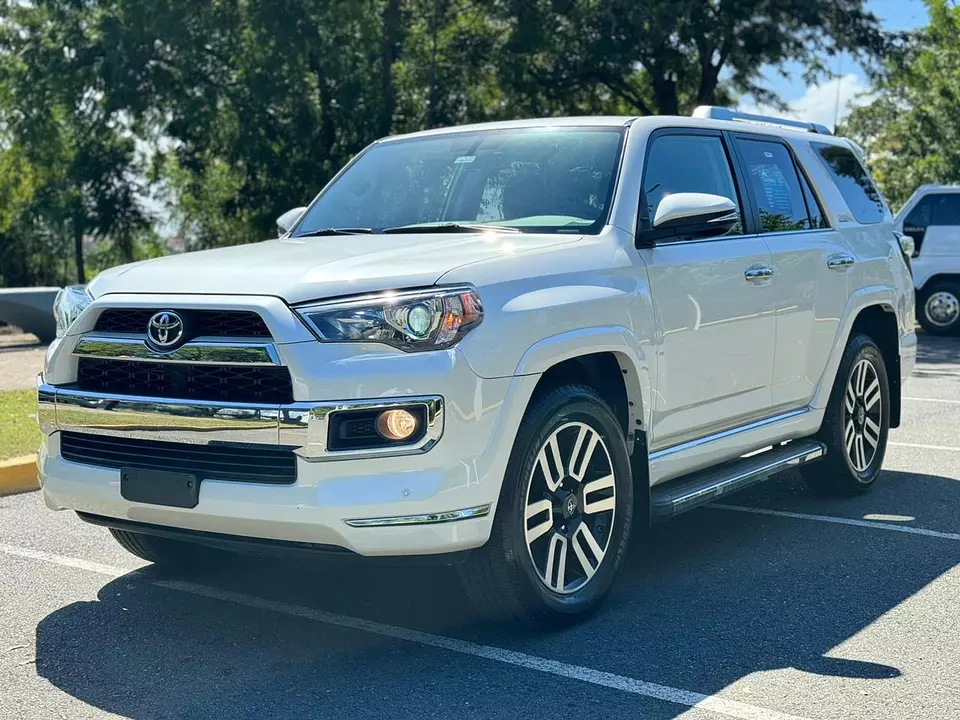 Corotos | Toyota 4Runner Limited 2018 CLEAN CARFAX