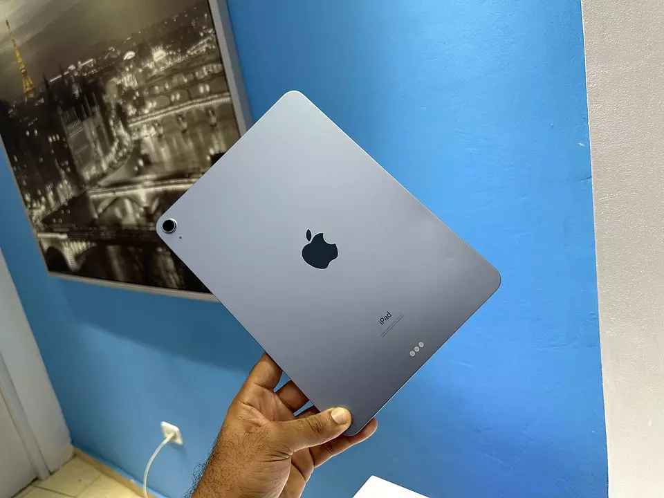 iPad Air (4ta Gen) 64GB Wi- Fi Azul 10.5 inch Impecables,Garantía, $ 23,750 NEG