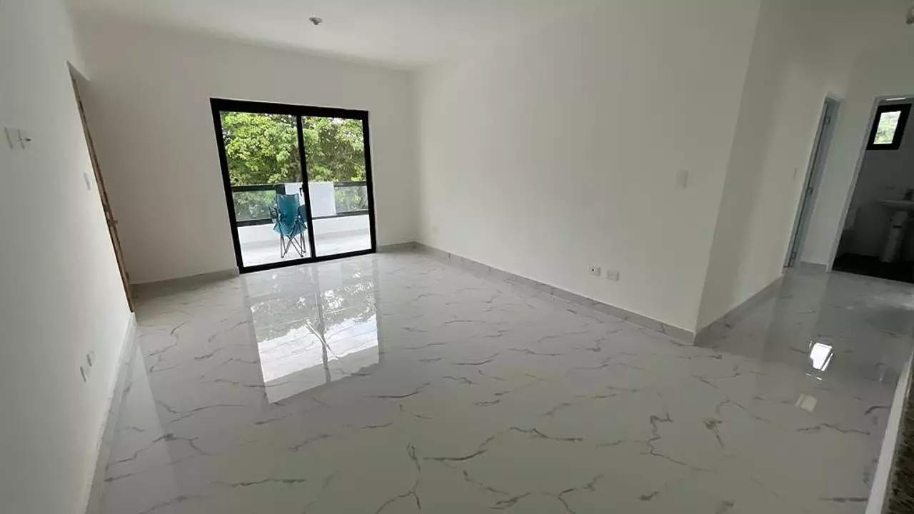 Corotos apartamentos en la avenida republica de colombia en alquiler