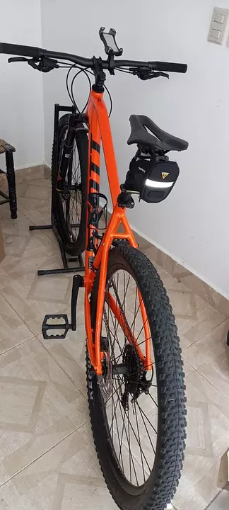 Bicicleta scott 9 online velocidades