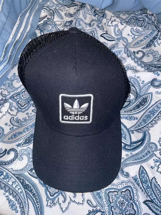 Gorra best sale adidas camionera