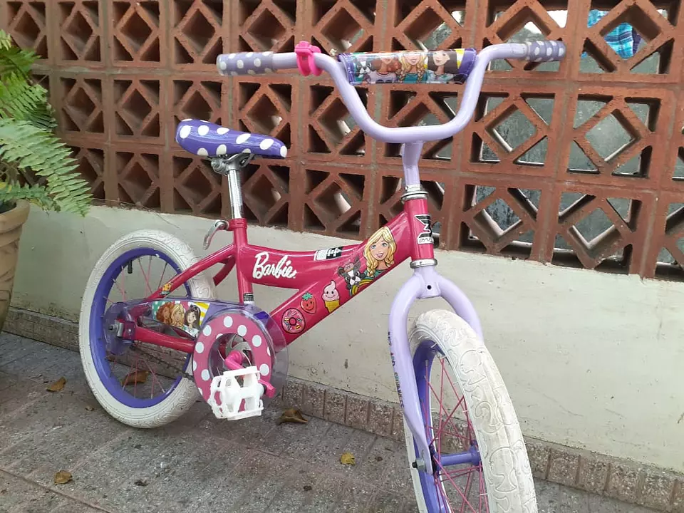 Corotos Bicicleta para ni a Barbie aro 16