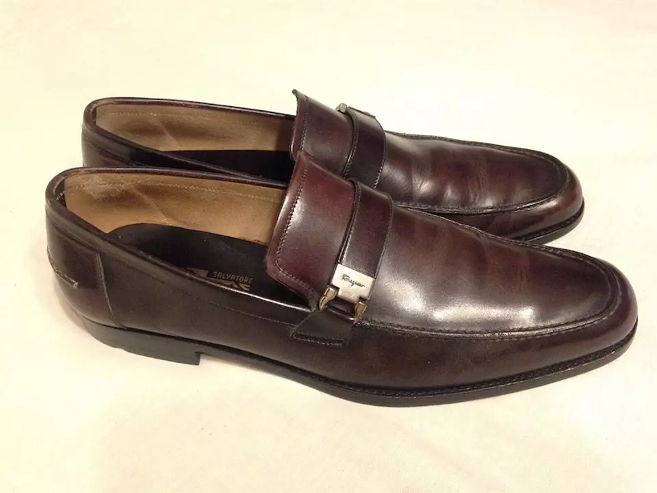 Zapatos best sale ferragamo originales