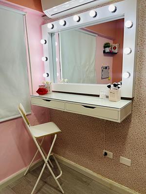 Corotos  Mesa de maquillaje/ Vanity