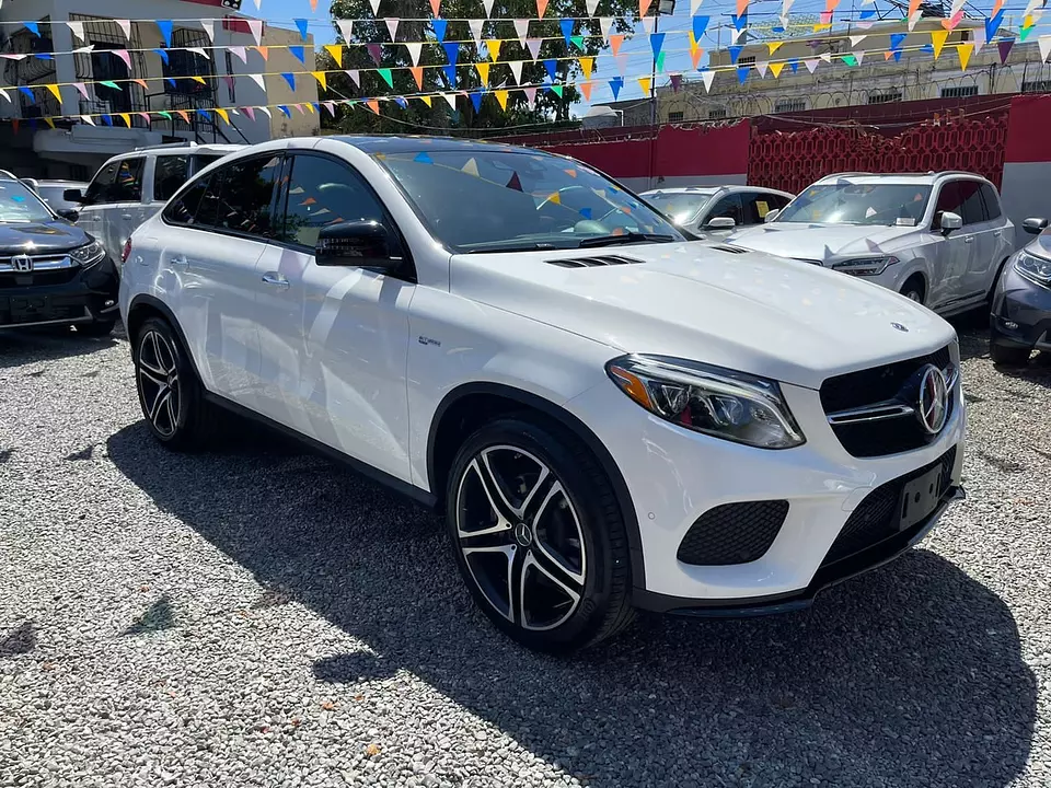 Mercedes Benz GLE 43 AMG 2018 Clean Carfax