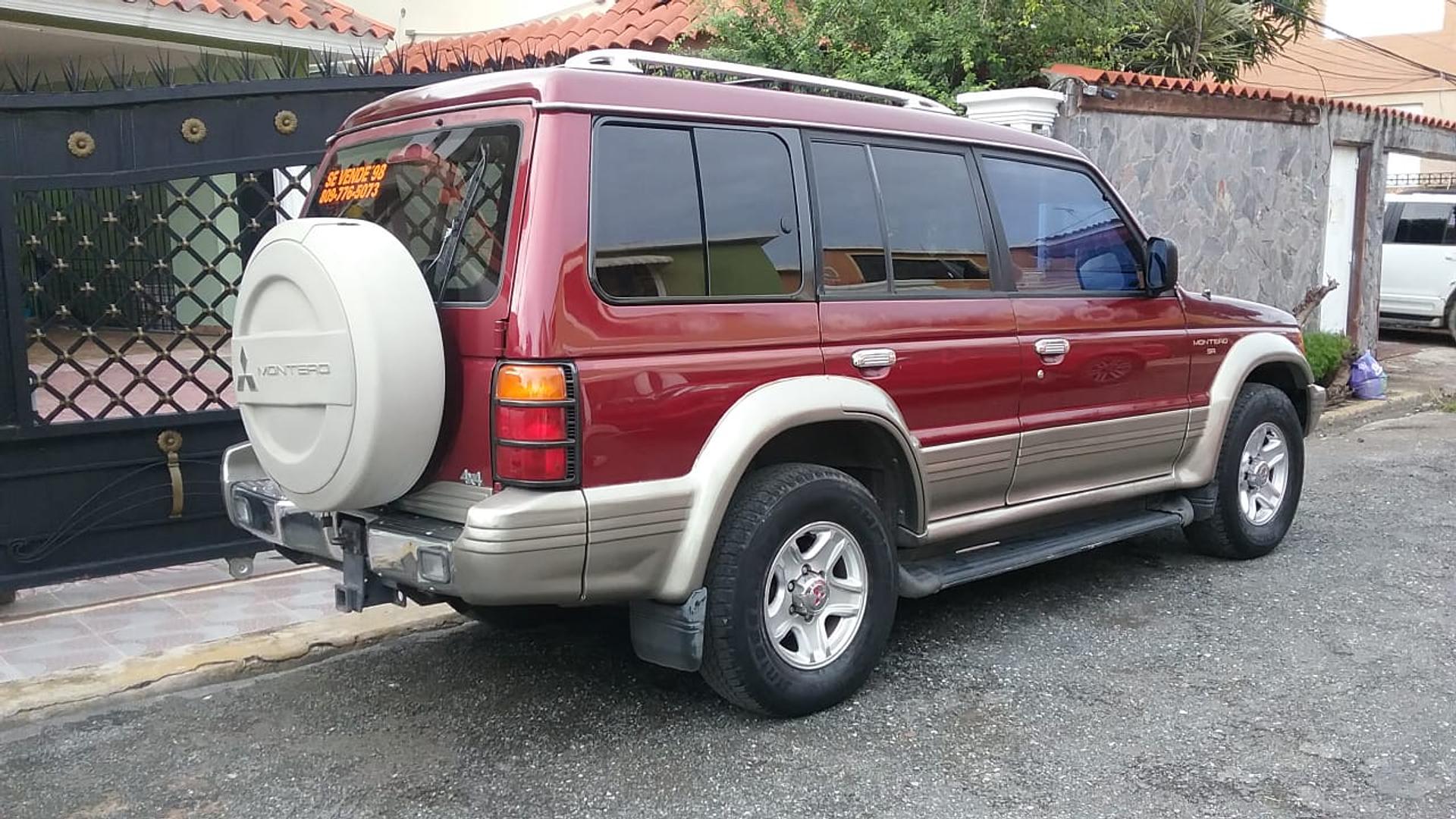 Mitsubishi montero 1998