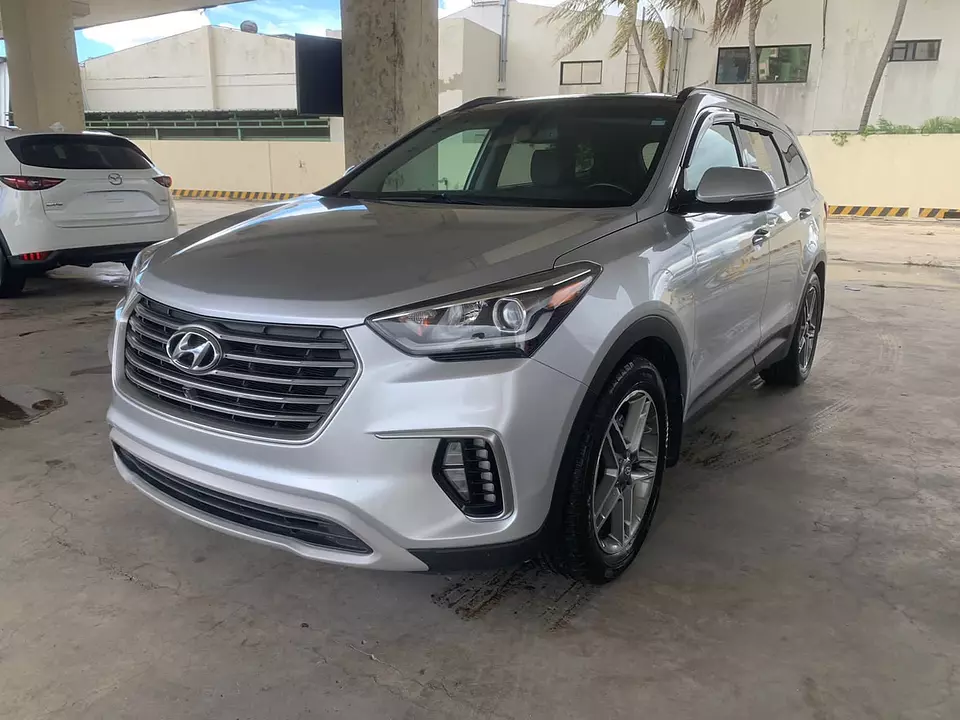 Hyundai Grand Santa Fe Ultimate 2017